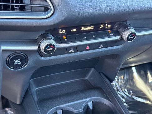 Used 2023 MAZDA CX-30 AWD 2.5 S w/ Select Package image 31