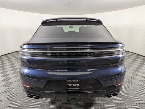 New 2026 Porsche Cayenne GTS image 6