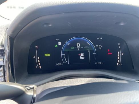 Used 2025 Toyota Camry LE FWD image 20