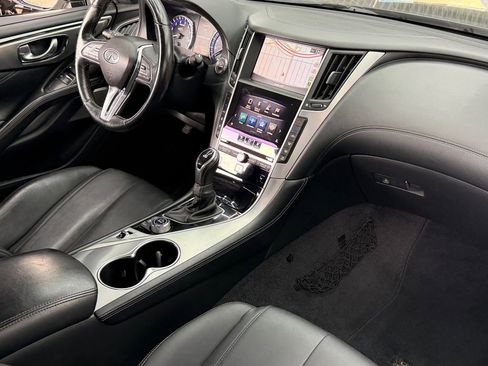 Used 2017 INFINITI Q60 w/ Premium Plus Package 3.0T image 21