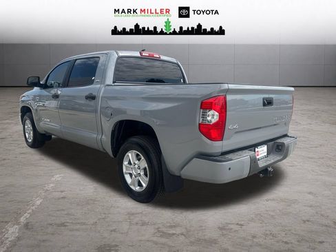Certified 2020 Toyota Tundra SR5 w/ SR5 Convenience Package AWD/4WD image 3