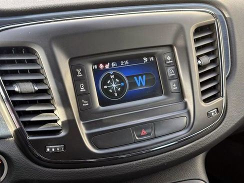 Used 2016 Chrysler 200 S w/ Comfort Group image 26