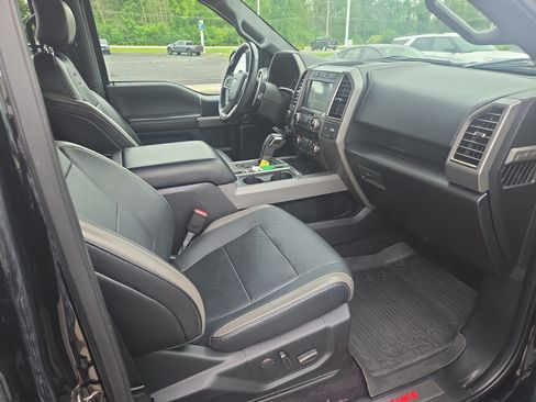 Certified 2017 Ford F150 Raptor w/ Equipment Group 802A Luxury AWD/4WD image 28