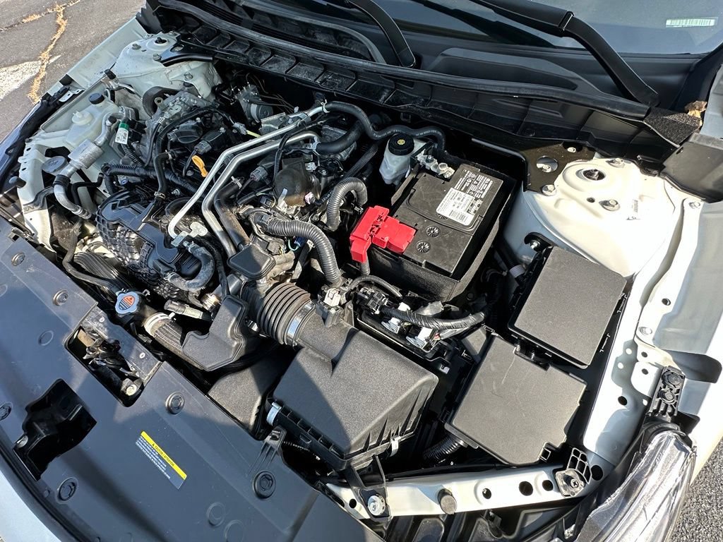Used 2022 Nissan Altima 2.5 SR FWD image 37