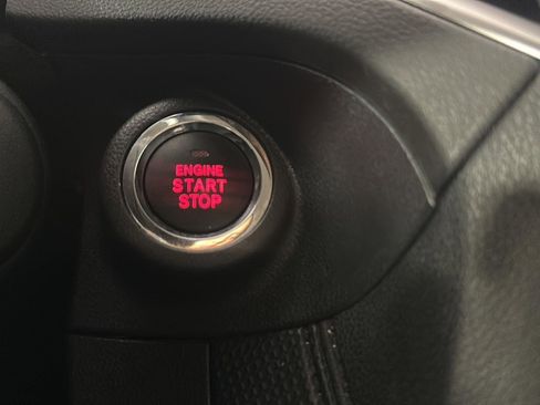 Used 2020 Subaru Forester Premium AWD/4WD image 14