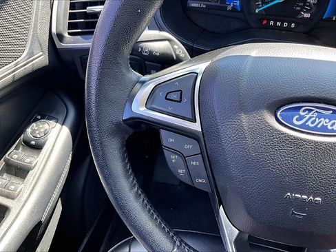 Used 2023 Ford Edge SEL AWD/4WD image 23