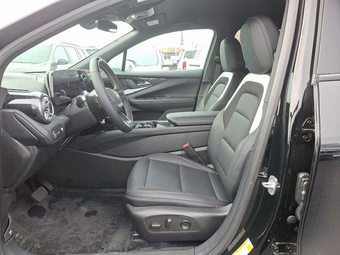 New 2026 Chevrolet Blazer EV LT w/ Super Cruise Package image 6