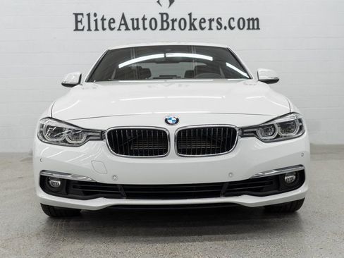 Used 2017 BMW 330e image 41