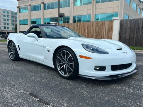 Used 2013 Chevrolet Corvette Grand Sport RWD image 25