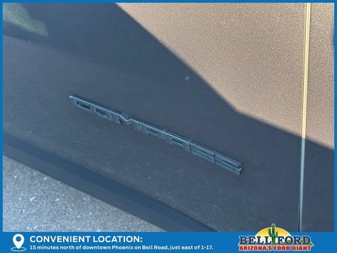 Used 2018 Jeep Compass Latitude w/ Popular Equipment Group FWD image 10