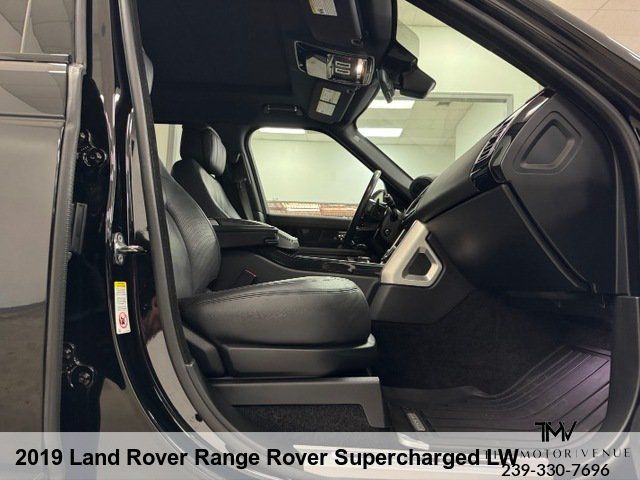 Used 2019 Land Rover Range Rover Long Wheelbase Supercharged AWD/4WD image 32