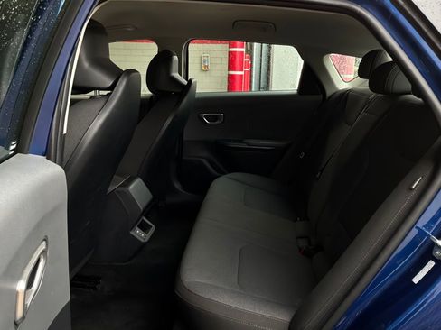 Used 2025 Kia K4 FWD image 11