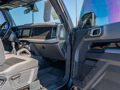Certified 2021 Ford Bronco Big Bend image 11