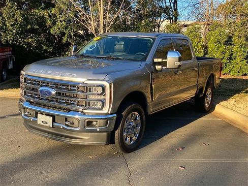 Used 2024 Ford F250 Lariat w/ Lariat Ultimate Package image 3