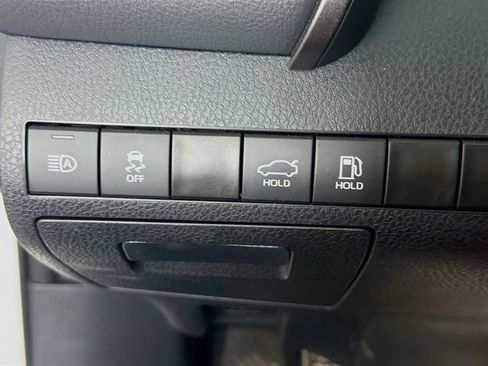 Used 2024 Toyota Camry SE FWD image 17