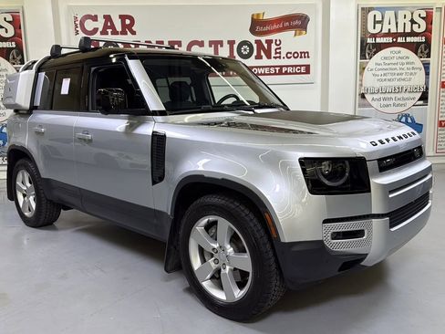 Used 2020 Land Rover Defender 110 First Edition image 3