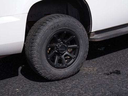 Used 2014 Chevrolet Tahoe LT w/ All-Star Edition AWD/4WD image 10