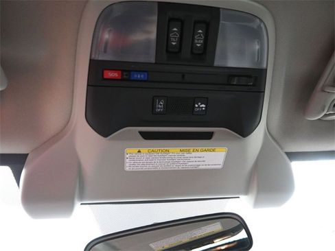 Certified 2022 Subaru Crosstrek 2.5i Limited w/ Moonroof Package 2 image 16