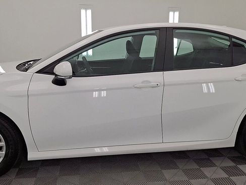 Certified 2025 Toyota Camry LE image 9