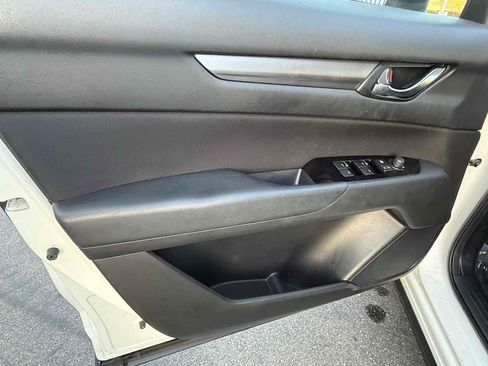 Used 2020 MAZDA CX-5 Sport FWD image 61