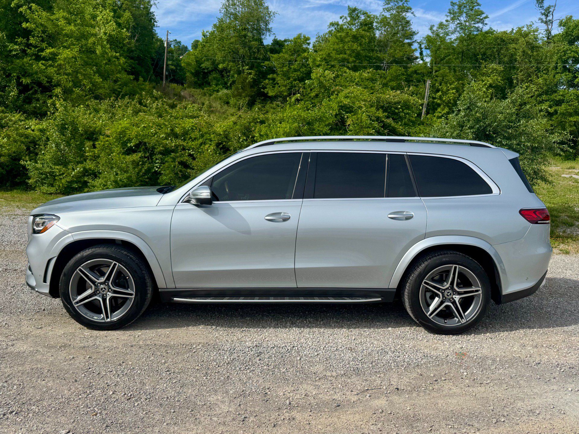 Used 2022 Mercedes-Benz GLS 450 4MATIC image 7