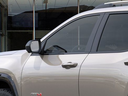 New 2026 GMC Terrain AT4 w/ Technology Package II AWD/4WD image 12