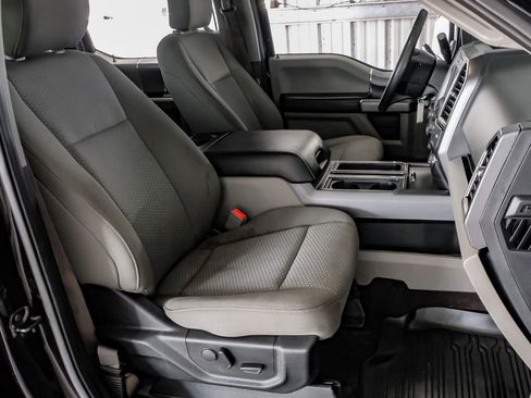 Used 2020 Ford F150 XLT w/ Equipment Group 302A Luxury image 31