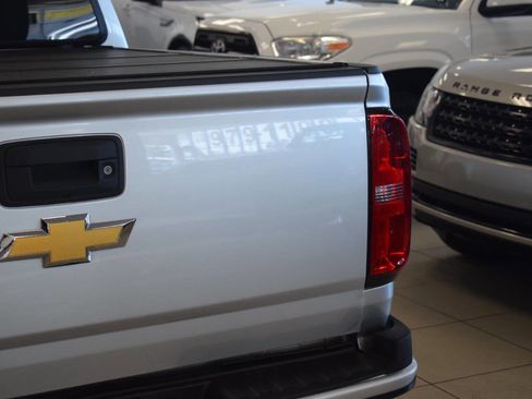 Used 2018 Chevrolet Colorado Z71 AWD/4WD image 26