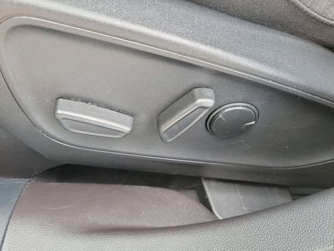 Certified 2023 Ford Escape Active AWD/4WD image 6