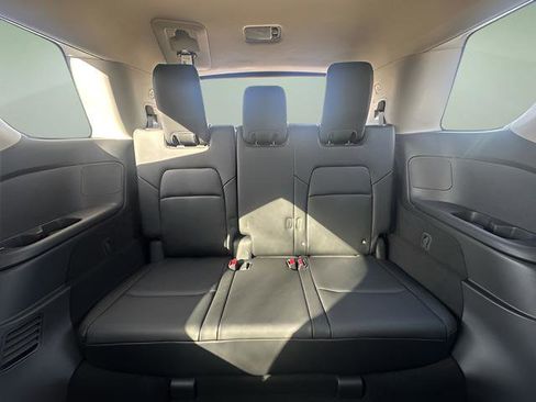 New 2026 Nissan Pathfinder SL image 22