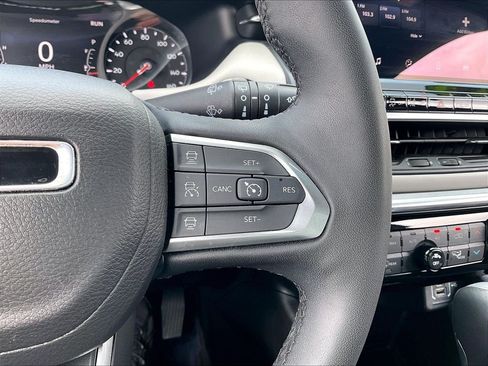 Used 2024 Jeep Compass Limited AWD/4WD image 22