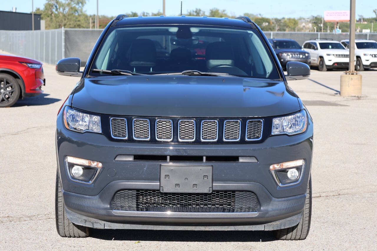 Used 2018 Jeep Compass Limited AWD/4WD image 5