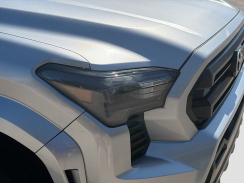 Used 2024 Toyota Tacoma SR5 image 31
