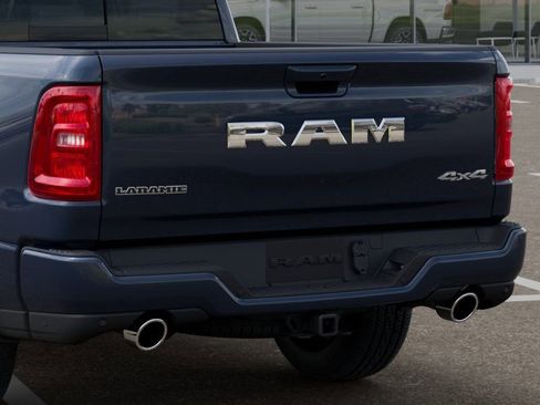 New 2026 RAM 1500 Laramie AWD/4WD image 13