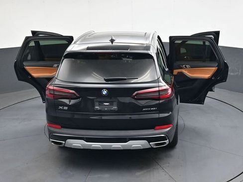 Used 2023 BMW X5 xDrive40i w/ Premium Package AWD/4WD image 40