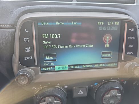 Used 2014 Chevrolet Camaro LT image 25