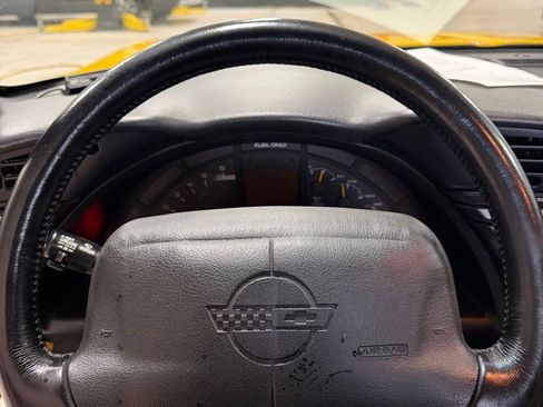 Used 1994 Chevrolet Corvette Convertible image 13