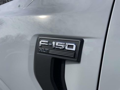 Certified 2023 Ford F150 XLT w/ Equipment Group 302A High image 11