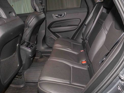 Used 2021 Volvo XC60 T5 Inscription w/ Protection Package Premier image 13