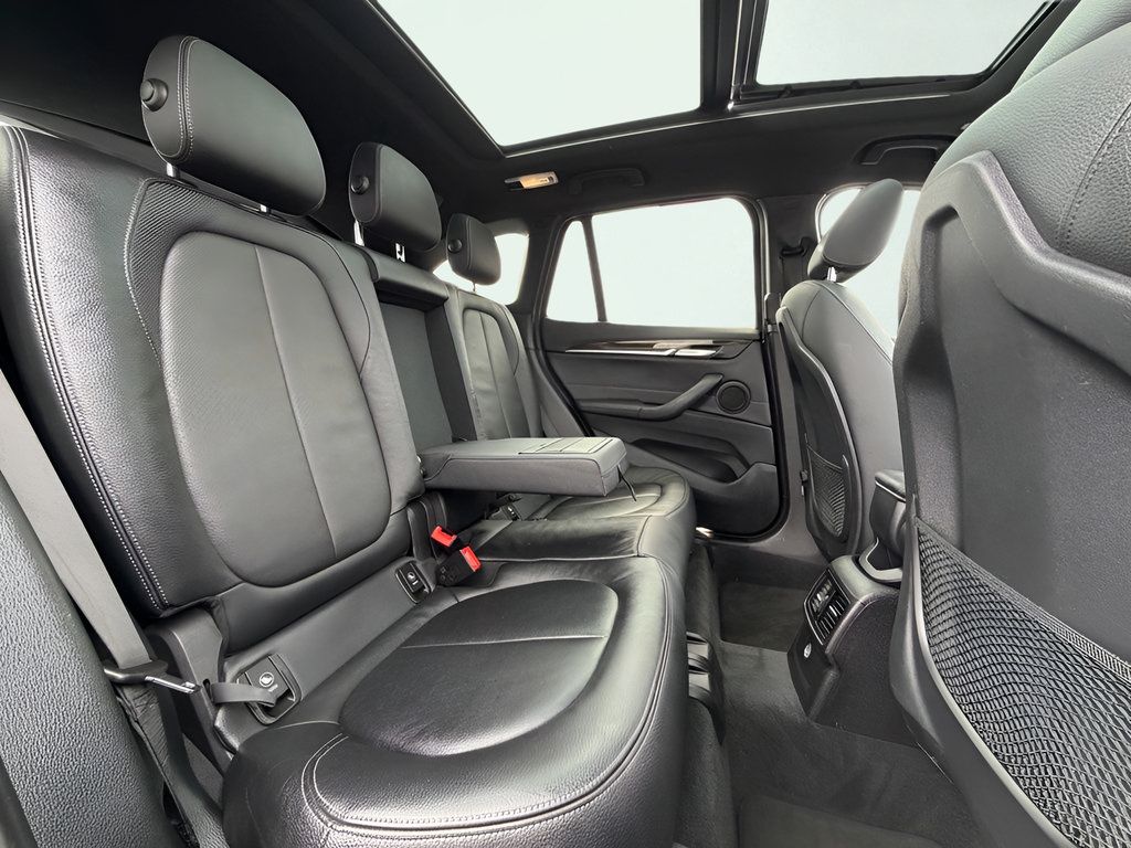 Used 2018 BMW X1 xDrive28i AWD/4WD image 24