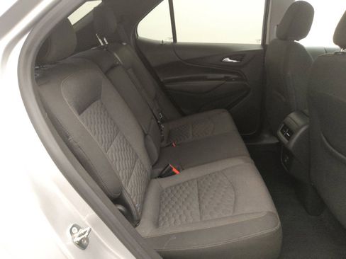 Used 2020 Chevrolet Equinox LT FWD image 19