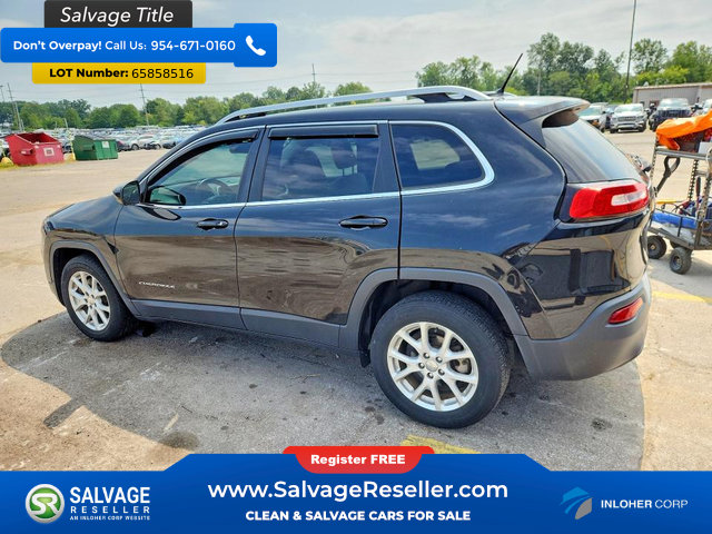 Used 2015 Jeep Cherokee Latitude FWD image 3