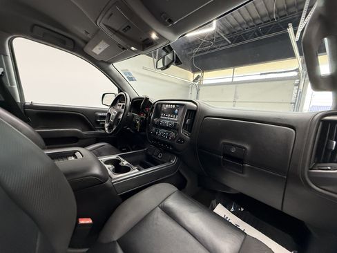 Used 2017 GMC Sierra 1500 SLT w/ All Terrain X Package AWD/4WD image 23