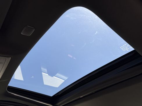 Used 2024 Lexus IS 350 F Sport RWD image 21