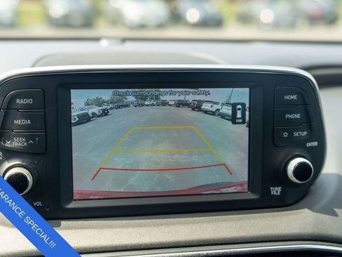 Used 2020 Hyundai Santa Fe SE image 28
