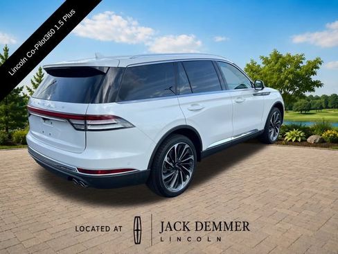 Certified 2024 Lincoln Aviator Reserve w/ Equipment Group 201A AWD/4WD image 8