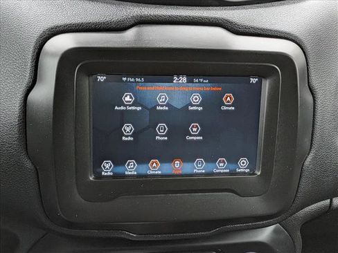 Used 2020 Jeep Renegade Sport image 33