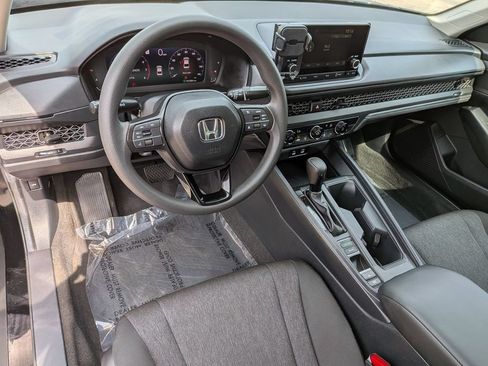 Used 2025 Honda Accord LX image 16