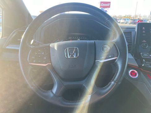Used 2024 Honda Odyssey Sport image 26
