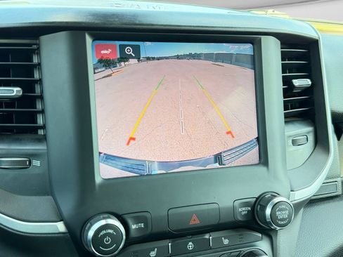 Used 2023 RAM 1500 Big Horn AWD/4WD image 18